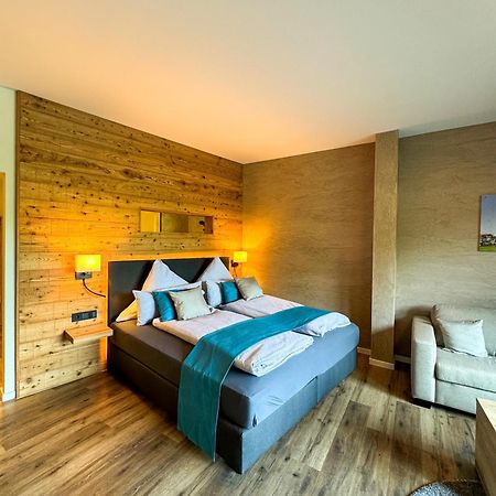 Veenland Hotel Haren Extérieur photo
